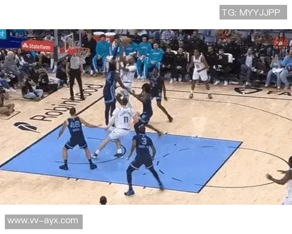 迪亚巴特:三球是现在联盟里最具感染力最让人热血沸腾的球员